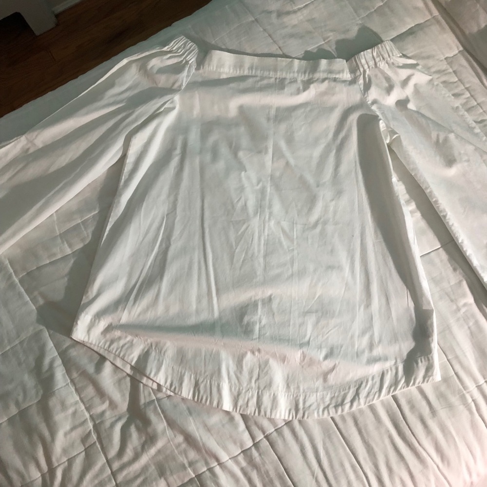 💕FREE PEOPLE STRAPLESS WHITE TOP💕 - Picture 2 of 3